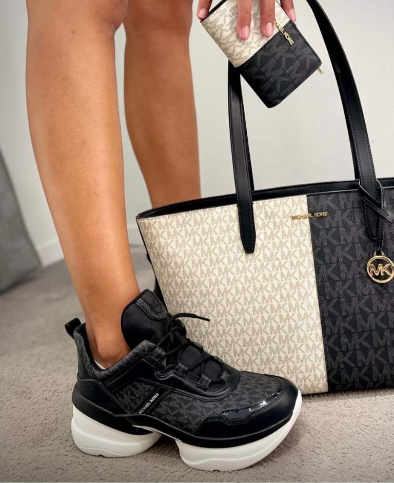 Zapatilla Olympia Michael Kors Extreme de piel...