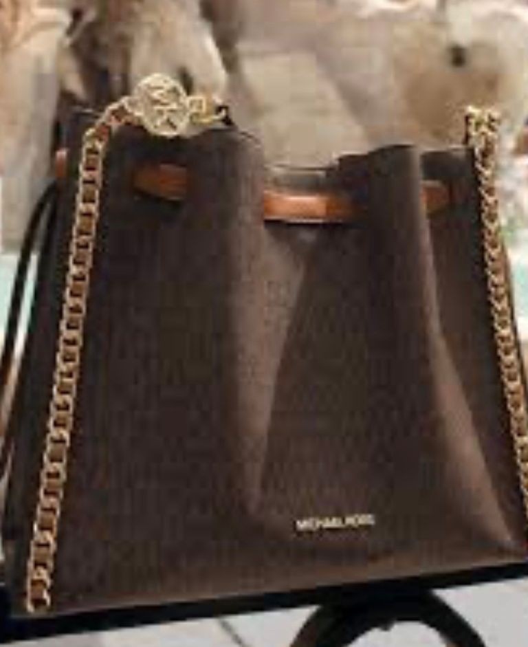 BOLSO MICHAEL KORS MINA COLOR MARRÓN