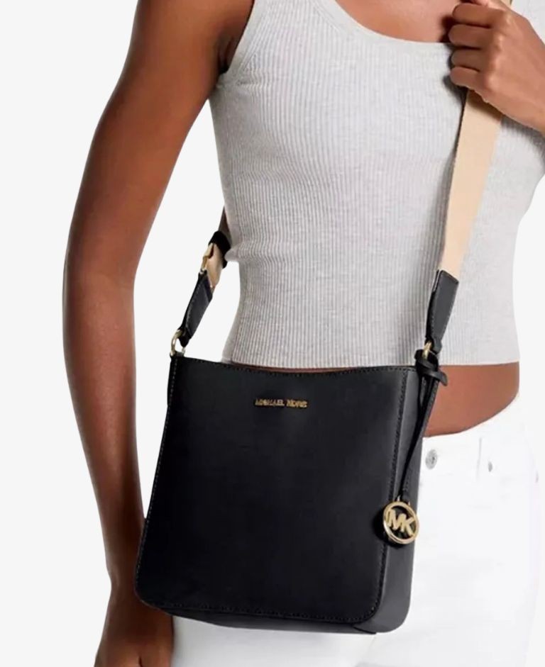 MICHAEL KORS  Bolso de  Jet Set Travel negro 2