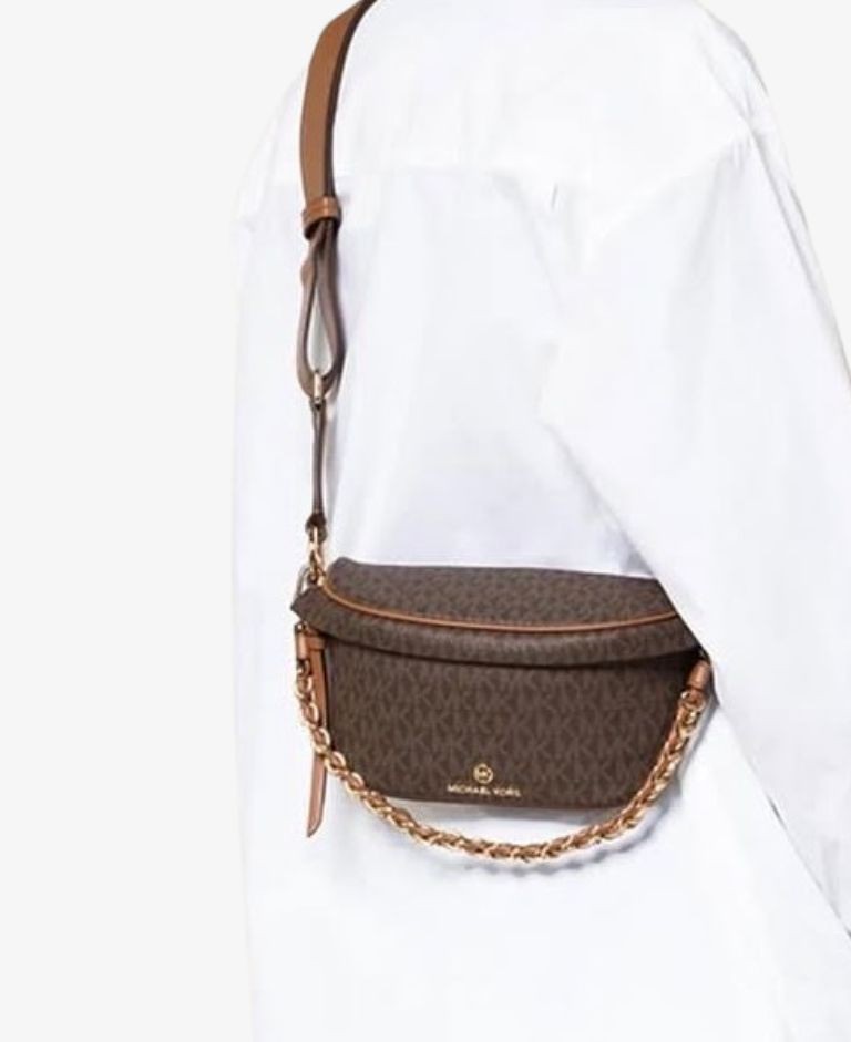 RIÑONERA MICHAEL KORS MARRÓN 2